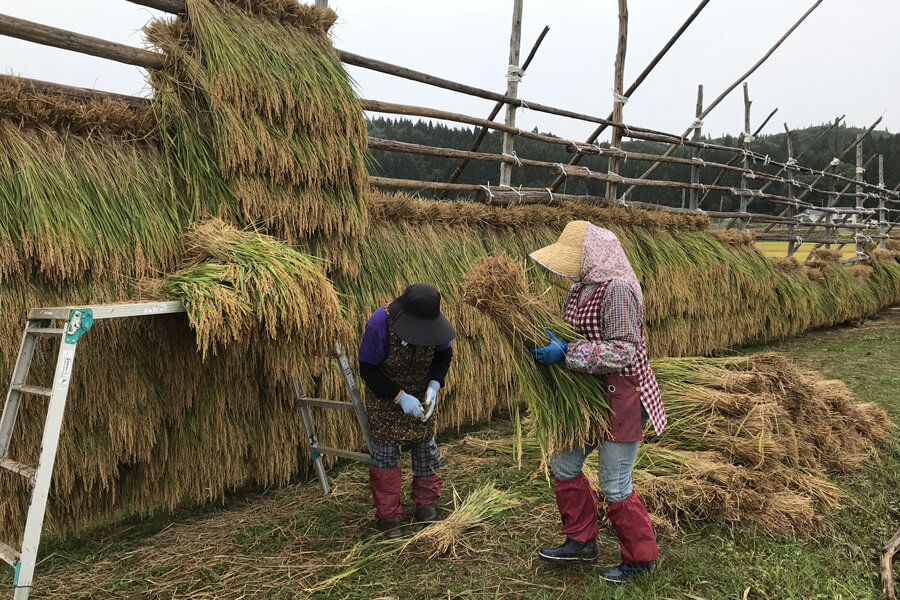 親戚一同で協力するのが昔ながらのやり方